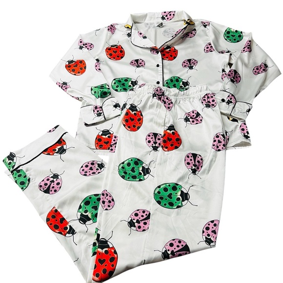 AVERIE Women’s Colorful Ladybug Pajama Set Size Small - Picture 1 of 14
